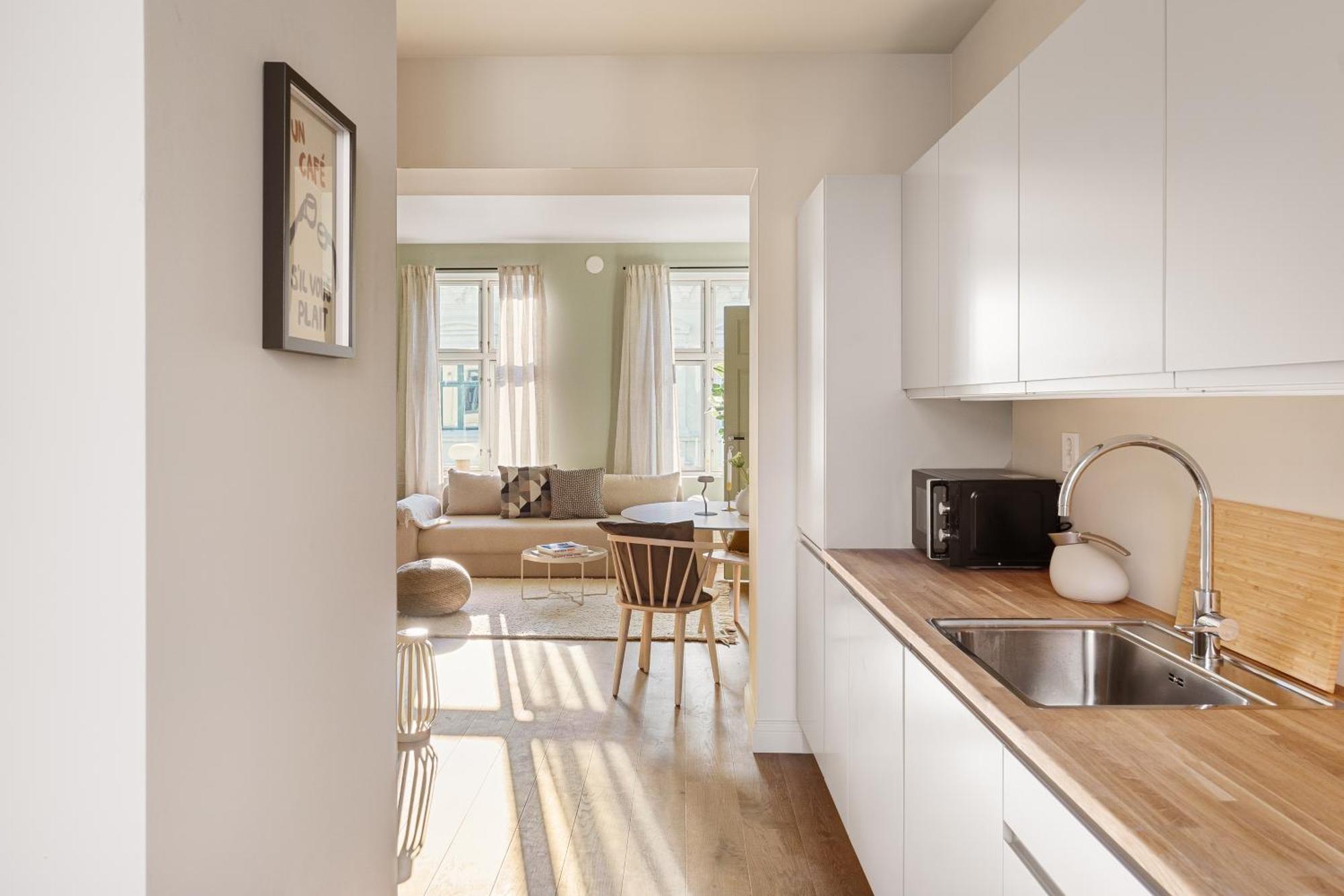 Dinbnb Apartments Gruenerlokka I 2-Bedroom With Double Queen Room & Balcony Oslo Esterno foto